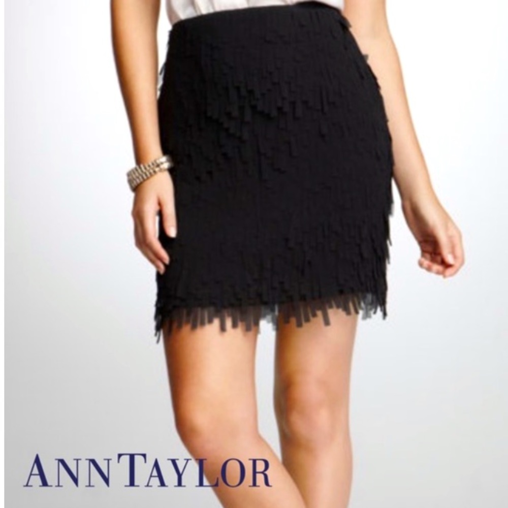 ♣️ 3/$20 ANN TAYLOR black fringe pencil skirt
